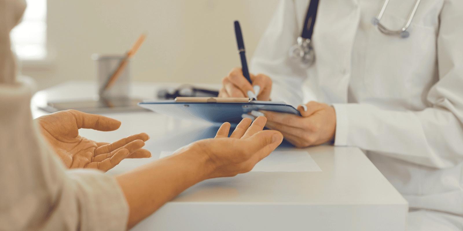 Consecuencias y Opciones Sin Seguro Médico en EE. UU.
