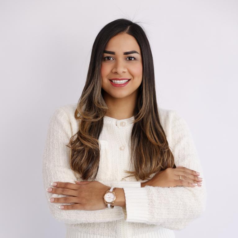 Mariangela Aviles Logo